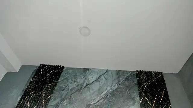 Chat +18 de ariloe_quintero ao vivo