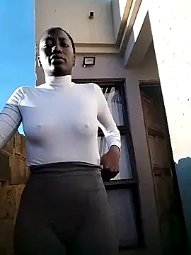 Melanin2002 Adlı Modelin Web Kamerası Şovu
