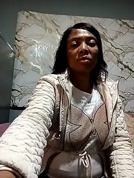 SEXYMOANSXX 网络视讯表演