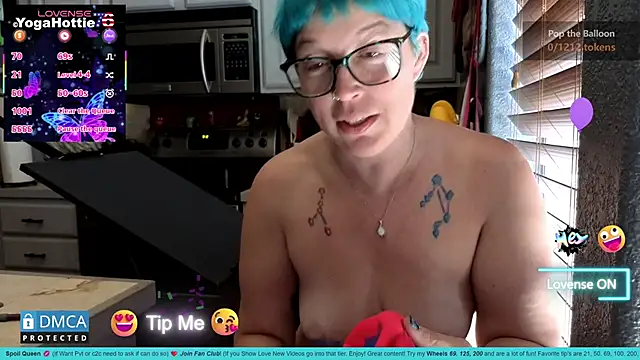 Chatroom XXX en direct de YogaHottie76