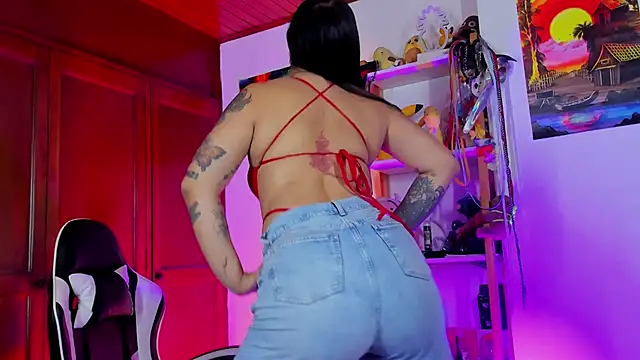 ami_santos' Live XXX Chat