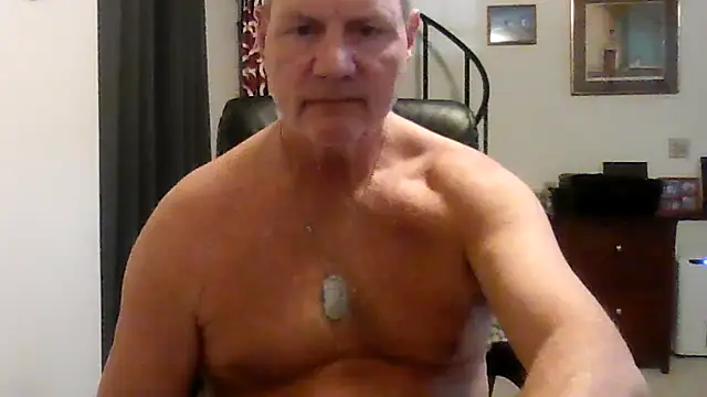 Muffsfriend8364 webcam show