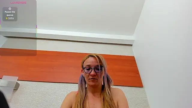 maddy_cartter Adlı Modelin Canlı XXX Sohbeti