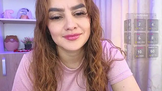 Lu_perez élő XXX-chatje