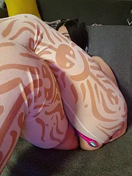 AryaSummersReal 现场XXX聊天