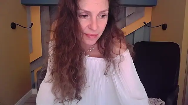 EllaLong Adlı Modelin Canlı XXX Sohbeti