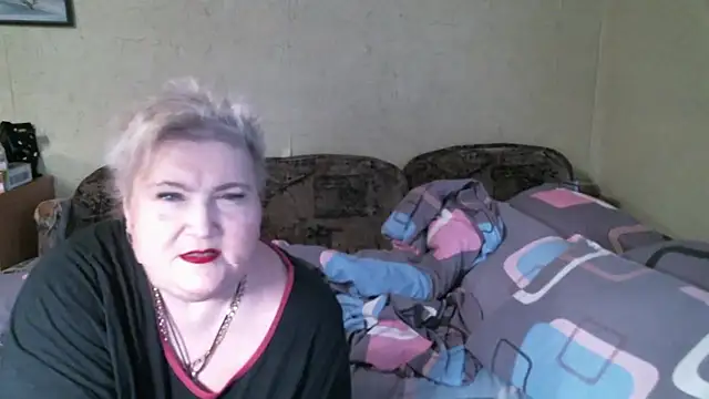 Lana555 Show in webcam