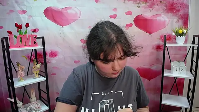 NeonilaLisova Live XXX Chat