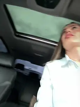XXX chat uživo modela _JessyRey_