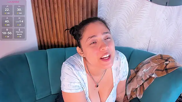Chloethompson_ Adlı Modelin Canlı XXX Sohbeti