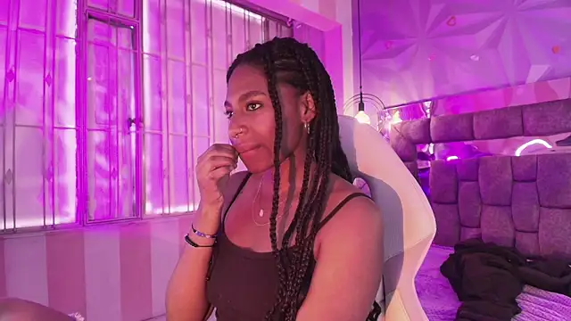 Queen_perla_ 라이브 XXX 채팅