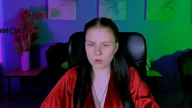 Show modela foxy_tease_ na web-kameri