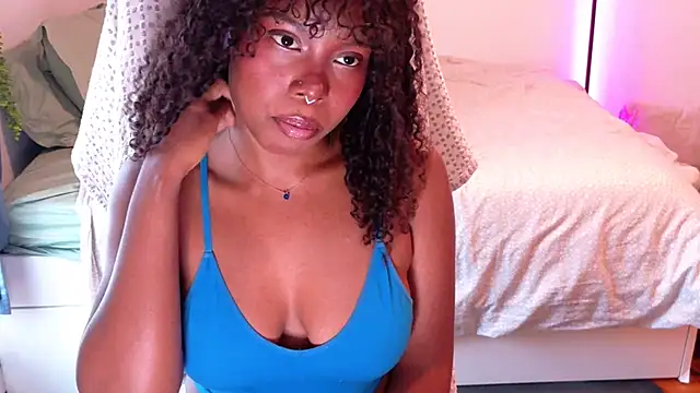 SparklingSoleil's Live XXX Chat