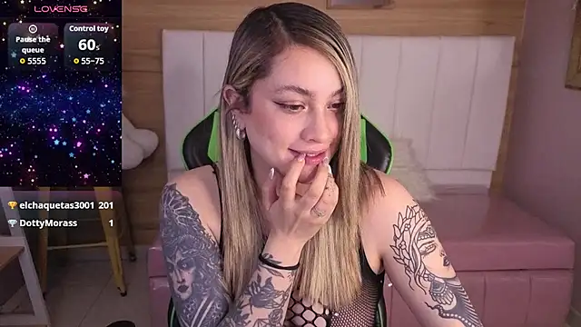 Chat XXX ao vivo de Aria95_a
