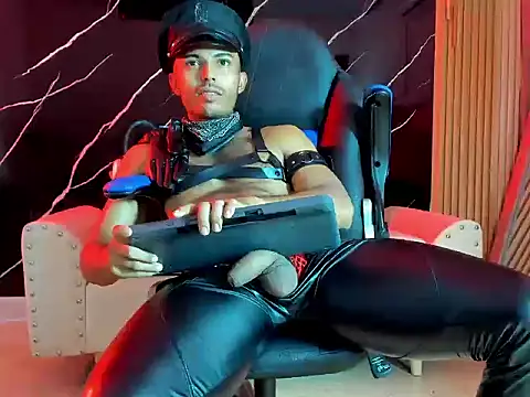 TitoBell élő XXX-chatje