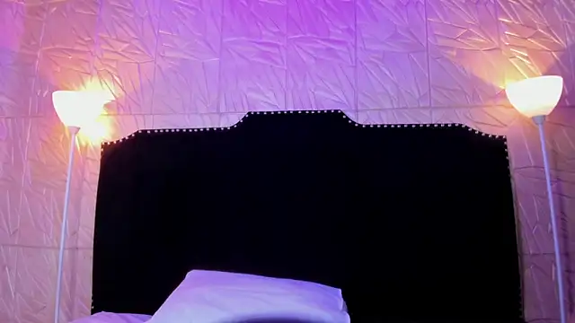 Chat XXX ao vivo de JennyRouse01