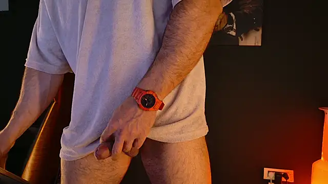 AngeloEric Show in webcam