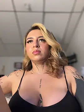 CarolQueen1_ Live XXX Chat