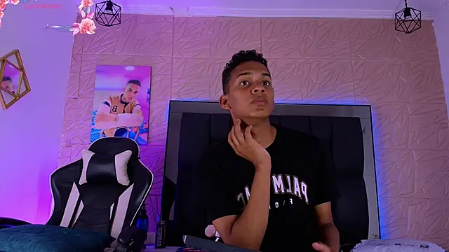 dilan_alfonzoのウェブカメラショー