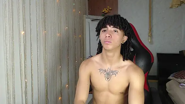 Онлайн чат XXX kim_curlyy