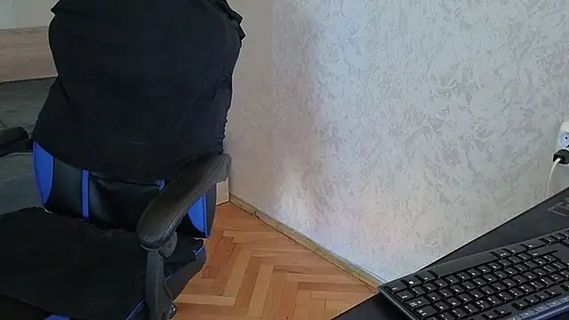 XXX chat uživo modela TheFitGiant