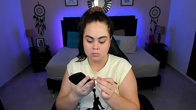 Chat +18 de LolaVillalobos ao vivo