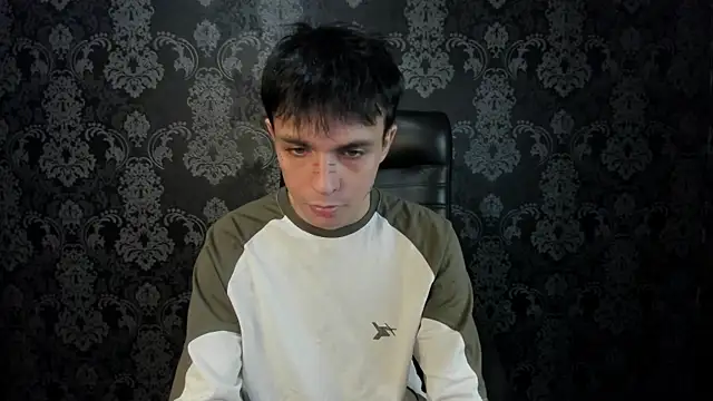 ClarkBev live XXX chat