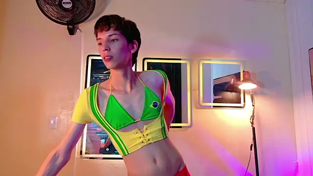 عرض كام Stefany_PiInk الجنسي المباشر