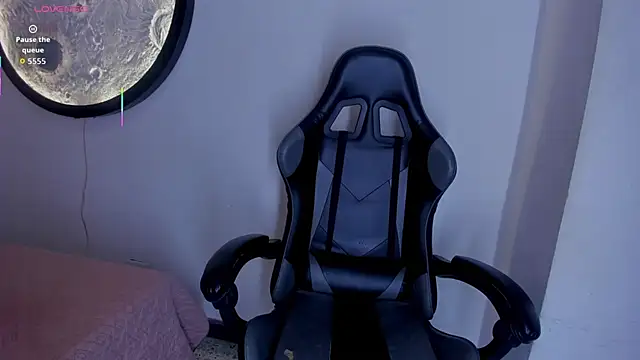 XXX chat uživo modela Velvet-Duo