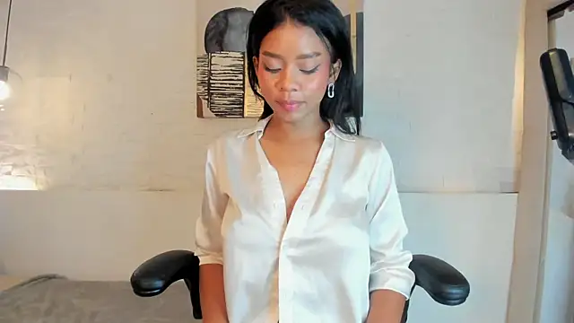 LessLee1's Live XXX Chat