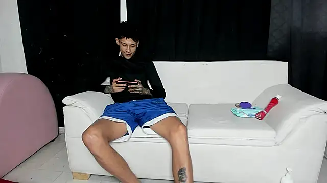 โชว์เว็บแคมของ self_love46
