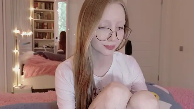 Awwwroran Live XXX chat