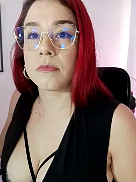 kim7_'s Live XXX Chat