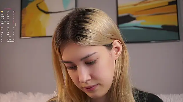 Онлайн чат XXX AngelicRice