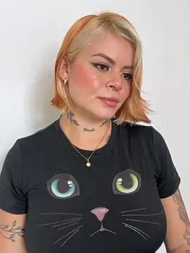 _CuteGirls_ live XXX chat