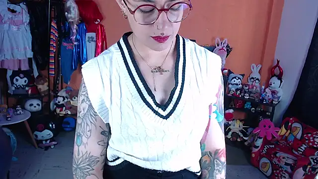 MissMiia2 Chat XXX live