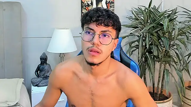Chat XXX Live kai_storn