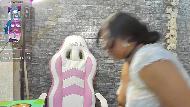 Онлайн чат XXX paola_ih