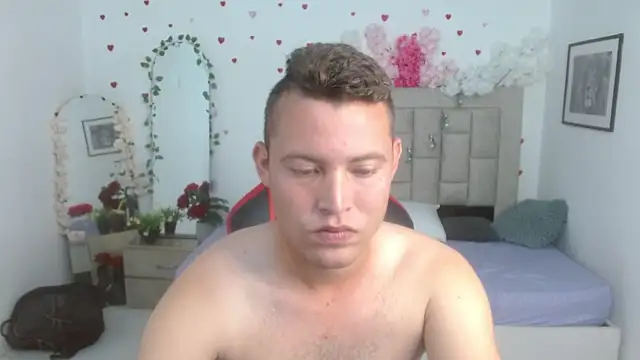 sven_fox723 现场性爱视讯表演
