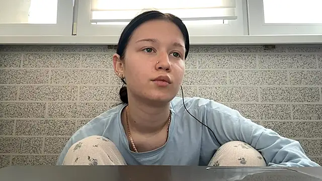 ReneeBossi Live chatroom