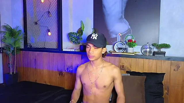 AlanCutee webkamerás műsora