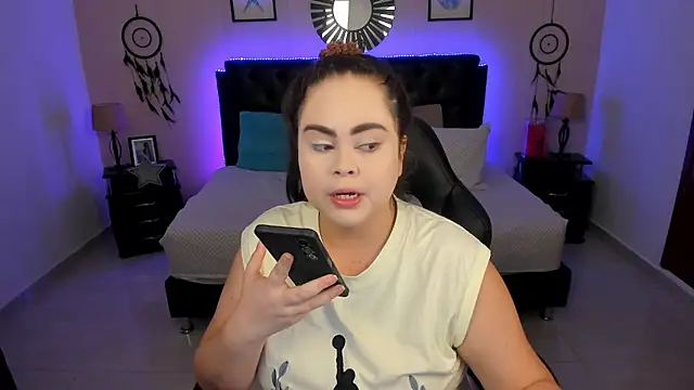 Chat XXX en directo de LolaVillalobos