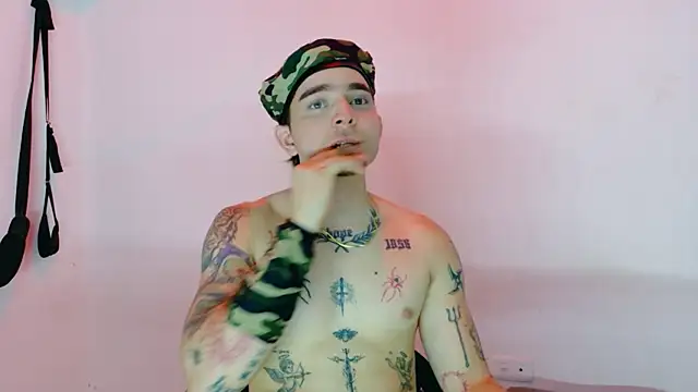 XXX chat uživo modela AliceandMax