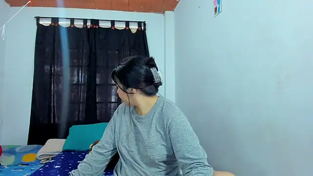 Czat XXX na żywo – Honey_sexy30