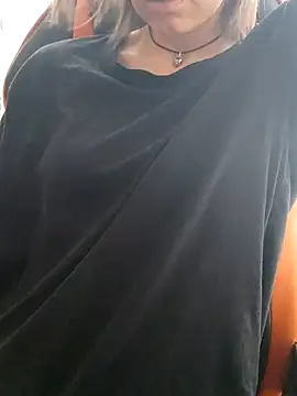 Aashikalaa 라이브 XXX 채팅
