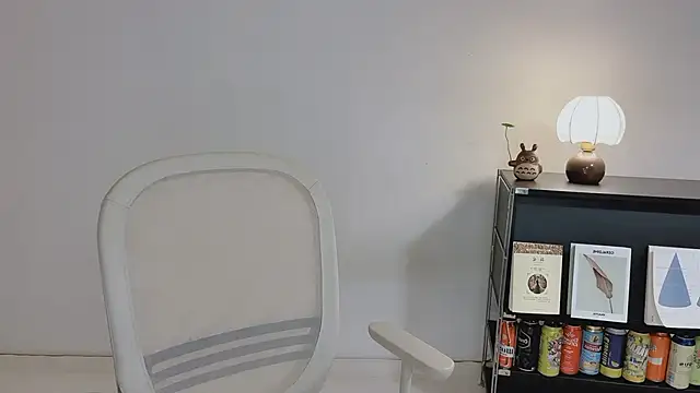Onechestnut Live XXX-chat
