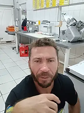 RobertoLuiz84 라이브 XXX 채팅