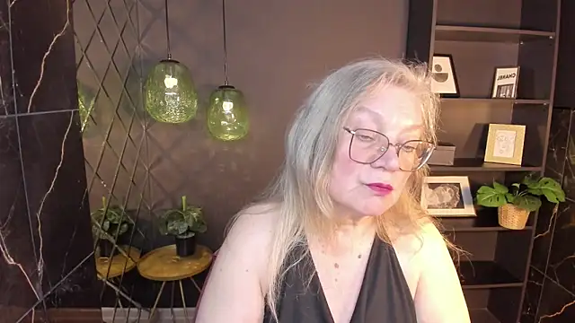 XXX chat uživo modela NataliMellow