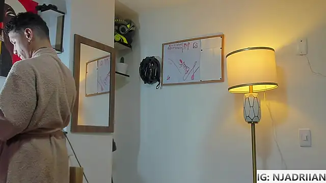 nakedfoam1 Live XXX-Chat