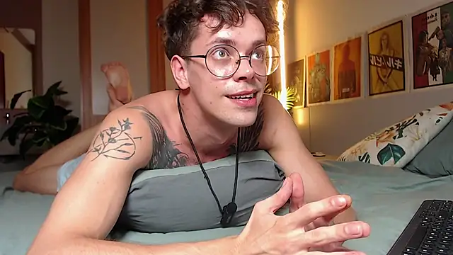 William_Henry_ Live XXX-Chat